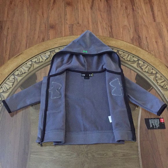 UNDER ARMOUR (12-months) KIDS OUTFIT - Picture 3 of 5